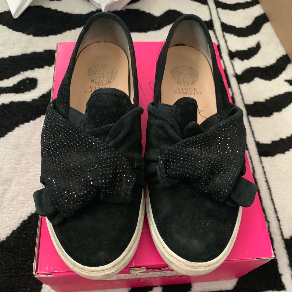 Vince Camuto Slip-on Sneakers 9